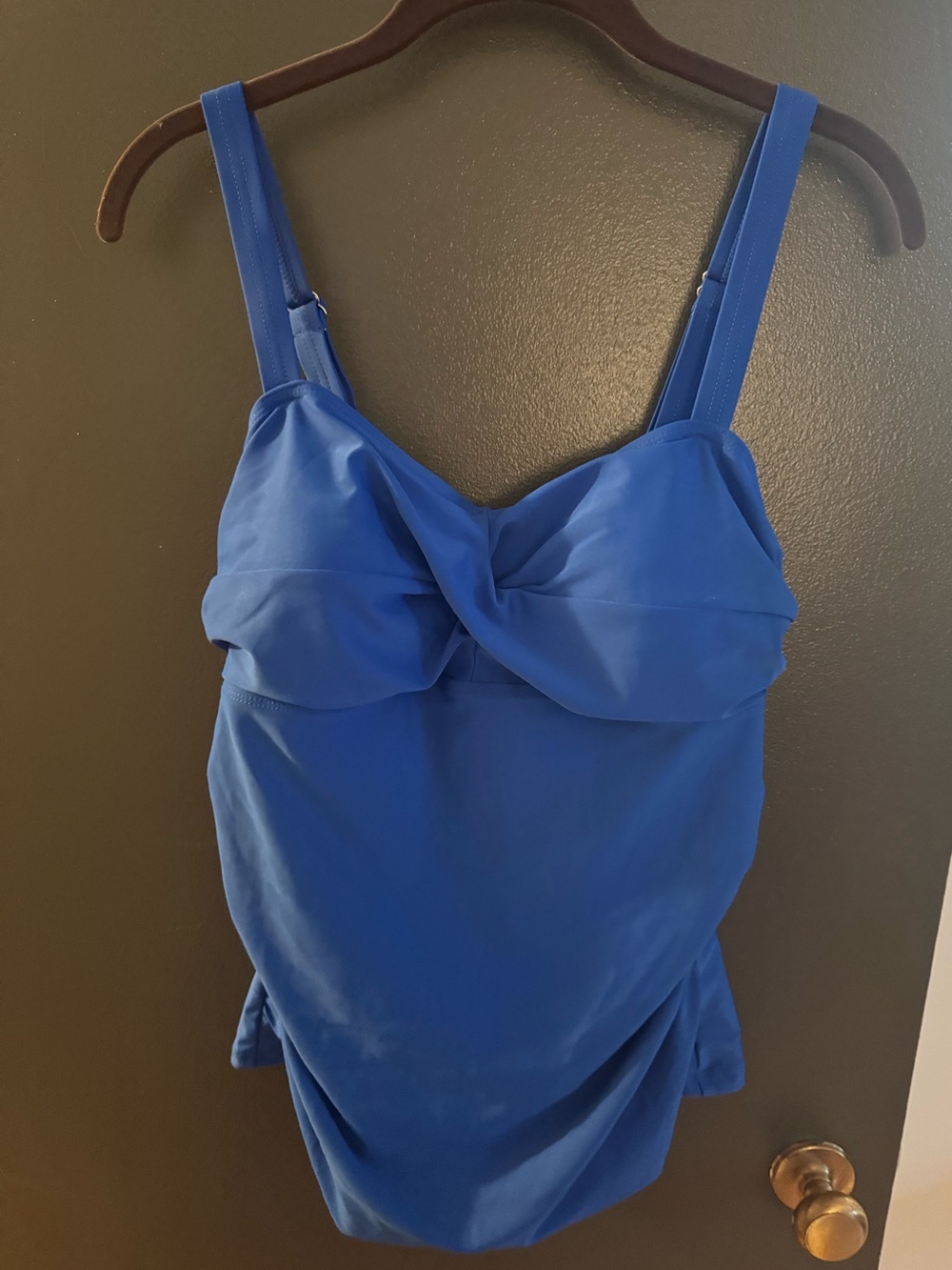 Dipinon Royal Blue Twist-Front Takini Swim Top Swimsuit Women’s size Large NWTs